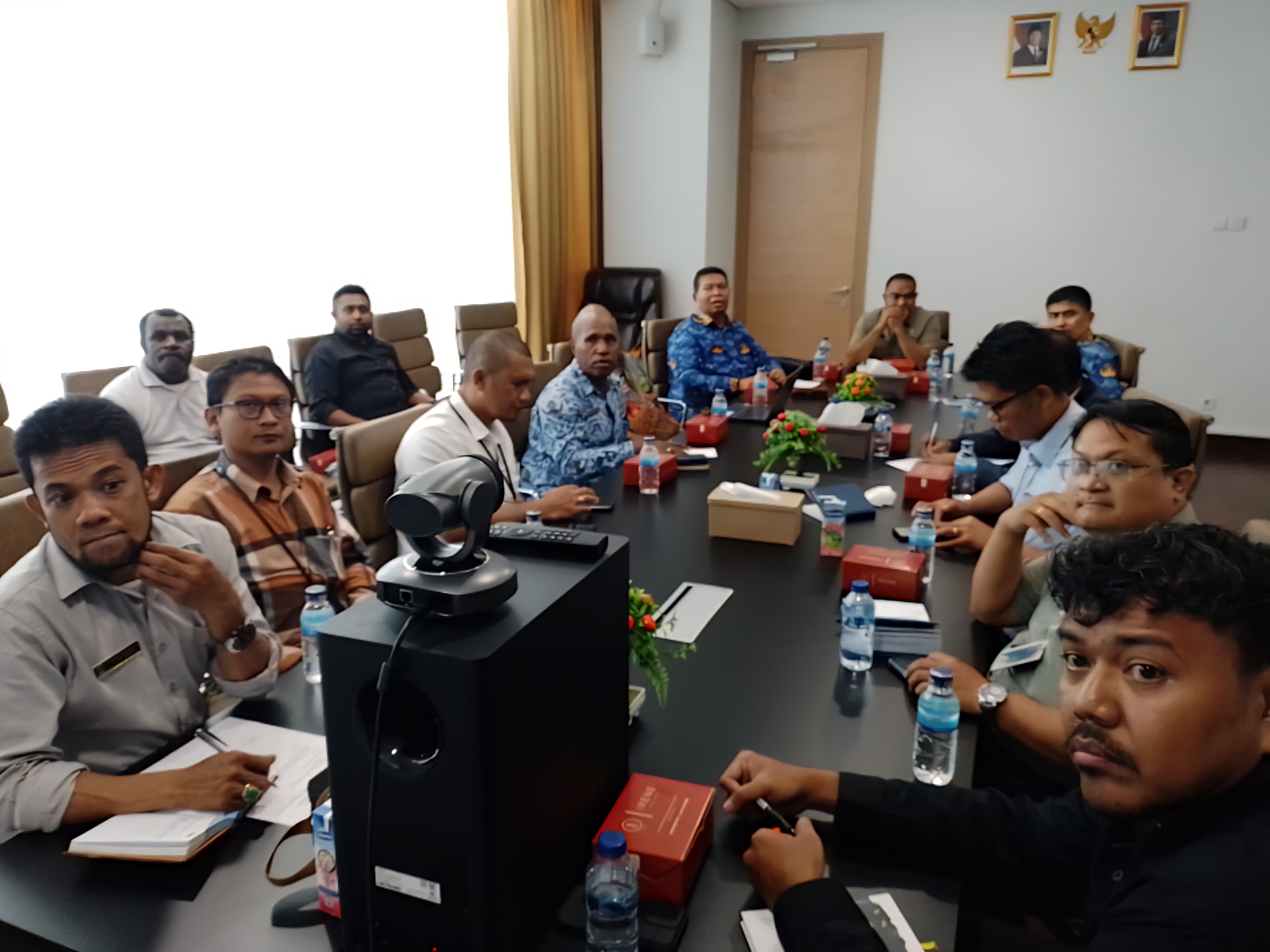 Rapat Persiapan Kegiatan Akad Massal Kredit Usaha Rakyat (KUR) 800.000 Debitur Penciptaan Lapangan Kerja dan Pelucuran Kredit Program Perumahan (KPP)